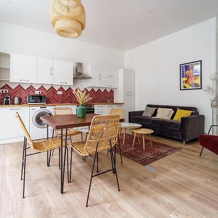 Parisuites Central Canal Saint Martin Chic & Design & Cosy ภายนอก รูปภาพ
